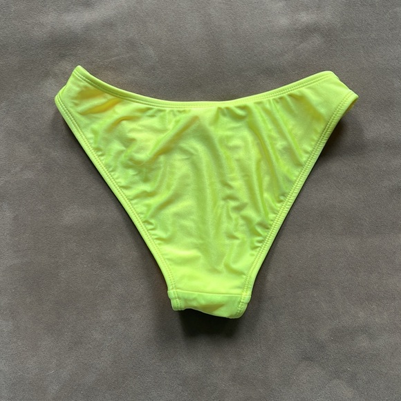 Target bikini bottom - Picture 2 of 3